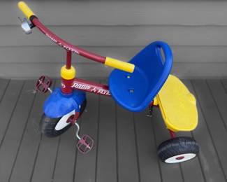 Radio Flyer Fold 2 Go Tricycle 