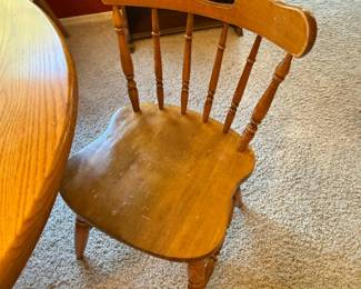 Oval Oak Dining Table with Dining Chairs