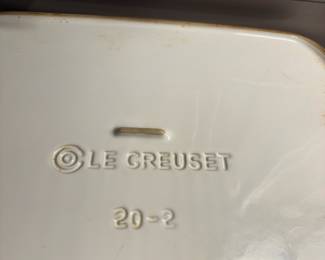 Le Creuset White Stoneware Heritage Rectangular Baking Dish with Platter Lid 
