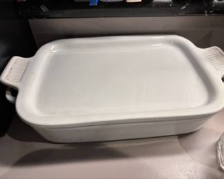  Le Creuset White Stoneware Heritage Rectangular Baking Dish with Platter Lid 