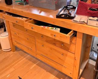 6-Drawer Woodworking Tool Station