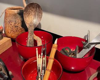 Mechanical Drawing & Drafting Tools, Japanese Bamboo Calligraphy Brush, Japanese Red and Black Lacquer Donburi Bowls