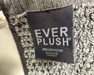 Everplush Diamond Jacquard Bath Towels