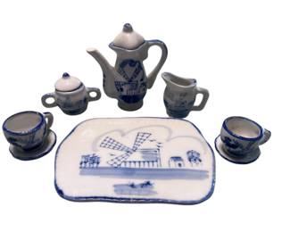 Miniature tea set