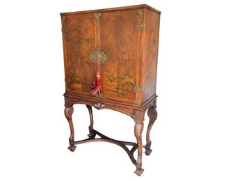 Berkey and Gay style Chippendale cabinet with Chinoiserie design