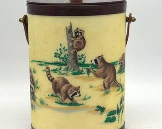 Vintage Bacova Guild fiberglass ice bucket