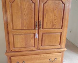 Nice Carlisle brand manufacturer. Nice solid oak bedroom suite