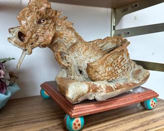 Brown & Cream Pottery Drago Sculpture