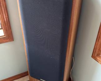 Pair of Kenwood 3-Way Floor Speakers&nbsp;JL-601