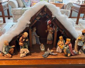 Atlantic Mold Nativity Set
