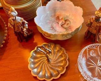 Haviland Limoges France Seashell Design Bowl