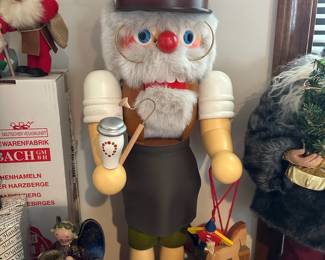 &nbsp;Holzkunst Christian Ulbricht "Toy Maker" Nutcracker