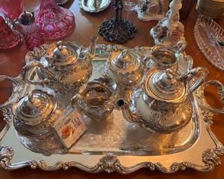 Meriden Britannia Company Floral Design Coffee/Tea Set