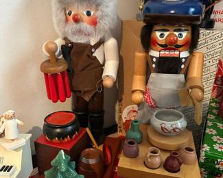 Christian Ulbricht "Candle Maker" Nutcracker, Steinbach German Wooden "Potter" Nutcracker