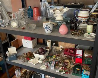 crystal, pottery, Christmas, collectible figurines, ceramics, vases