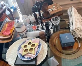 Vintage decor odds and ends