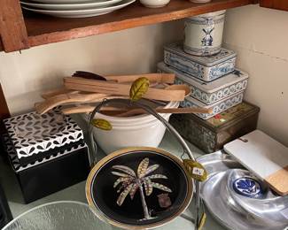 dish sets, serving trays, tins