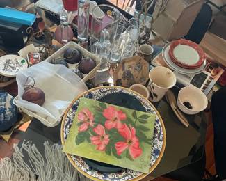 decor and servingware