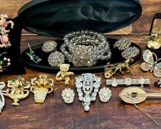 Eisenberg Original, many other signed pieces