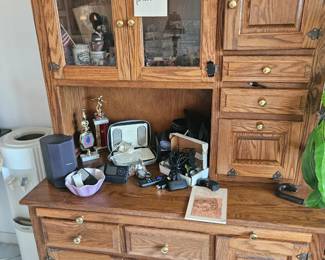 Measurement and price is in the photo