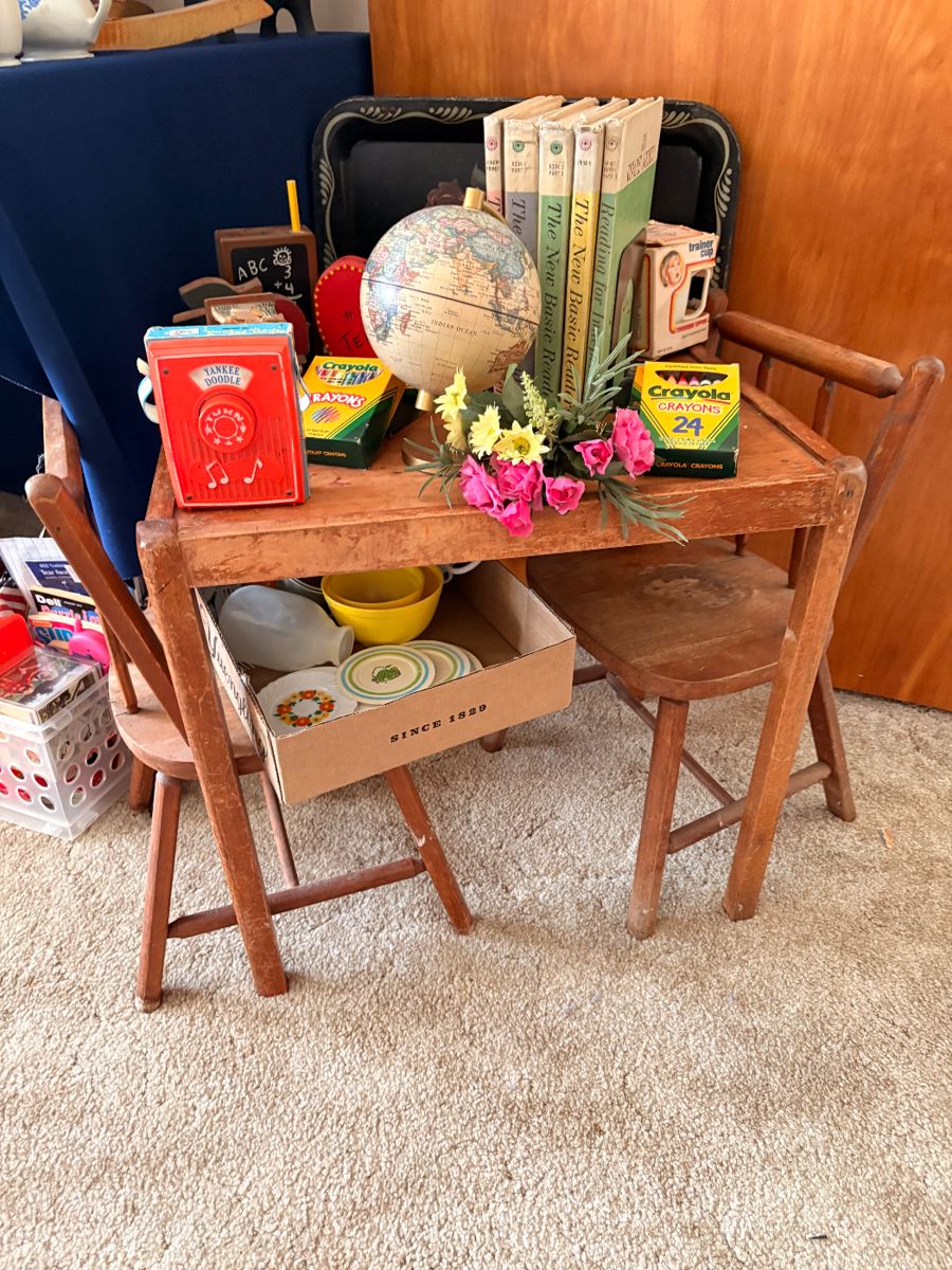 Vintage children's table and chairs, lots of. Vintage children books, vintage globe