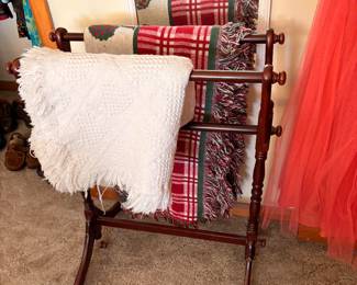 Quilt rack