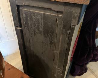 Corona Bar from the side