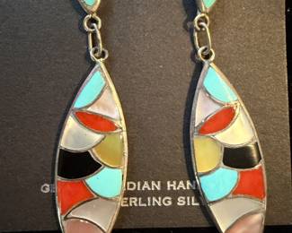 Charming Dangle Sterling earring with mosaic pattern