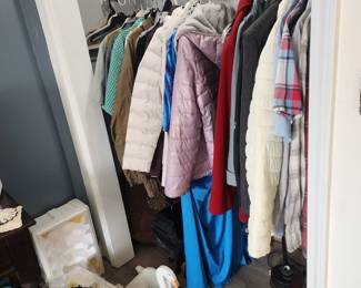 Vint.+Mod Appl.+Bkwr+ Tools, Antiq+ Shed Full, BIG SALE