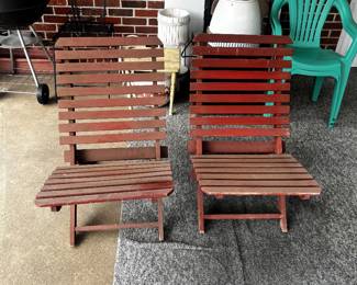 2 VTG Redwood Chairs 