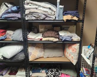 Bedding - King, Queen, Full, Decorative Throw Pills, Blankets, Comforter