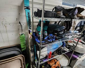 Sports Net and very nice high end Snow-Ski's, Snow Ski Boots, Climbing Gear