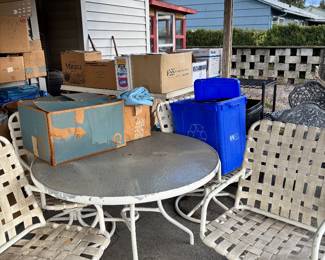 Brown Jordan patio set 