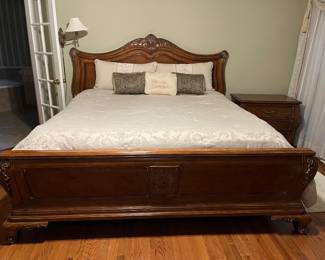 King sized Chateau Provence by Thomasville