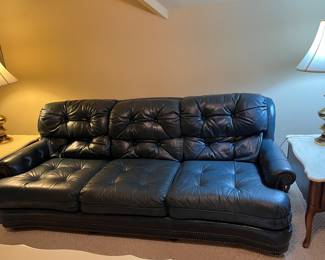 Leather sofa 