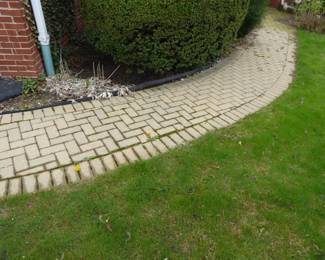 See prices & more info, copy & paste link below: https://beforeudemo.com/sales-event/glencoe-raised-ranch-3000-s-f-demolition-sale/