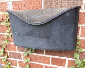 See prices & more info, copy & paste link below: https://beforeudemo.com/sales-event/glencoe-raised-ranch-3000-s-f-demolition-sale/