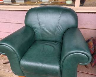 $75 AVAILABLE NOW WITH OTTOMAN 