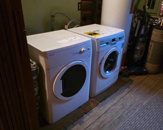 $200 EACH AVAILABLE NOW ELECTRIC WASHER & DRYER