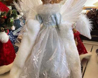 Angel tree topper 