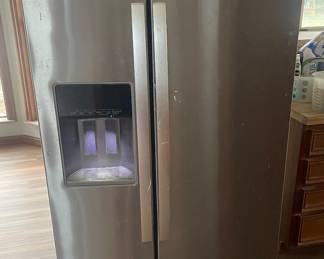 Whirlpool refrigerator