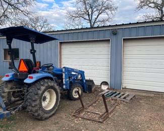 New Holland tractor 