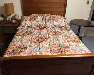 Antique Eastlake Victorian Oak Queen Size Bed Frame