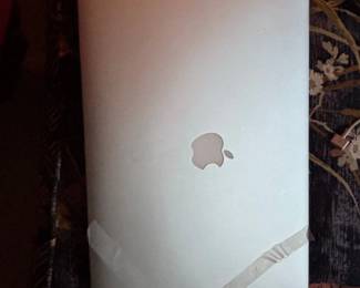Apple MacBook Pro A