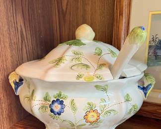 SOUP TUREEN