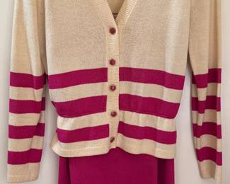 St. John by Marie Gray knit skirt set Designer vintage Signature textured knit with bold stripe detail