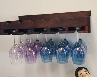 Set of 8 Iridescent Wine Glasses with Wooden Wall-Mounted Rack