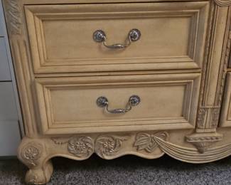 Thomasville Chateau Provence Armoire Wardrobe