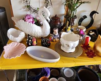 Vintage Hull Pottery Swan Planter