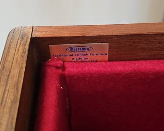 Reprodux Traditional English Furniture Sideboard